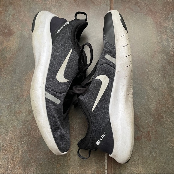 Nike flex sneakers women’s sz 6 wide - Picture 2 of 9